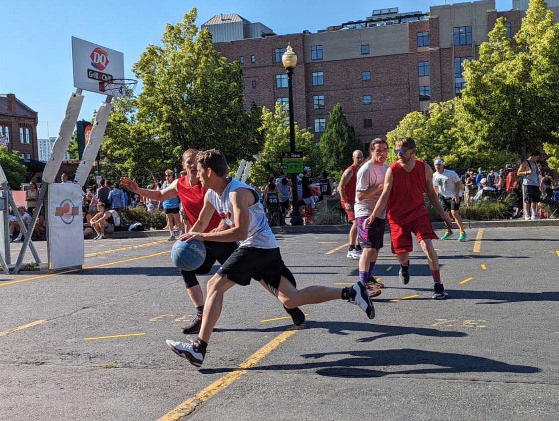 Thomas Lake, driving with the ball, at Spokane Hoopfest in 2023.