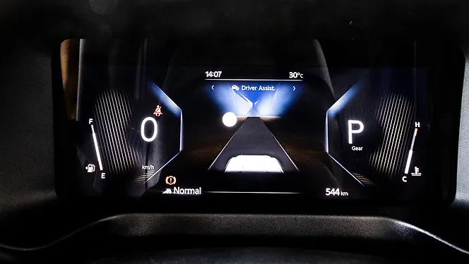 The instrument cluster and touchscreen blacked out a few times while driving and turned back on on their own