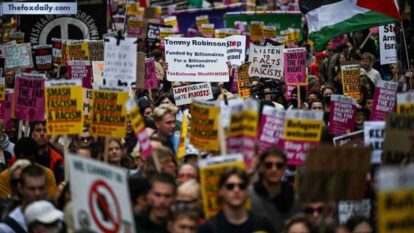 The Metropolitan Police had to intervene multiple times throughout the day to prevent clashes The Metropolitan Police had to intervene multiple times throughout the day to prevent clashes