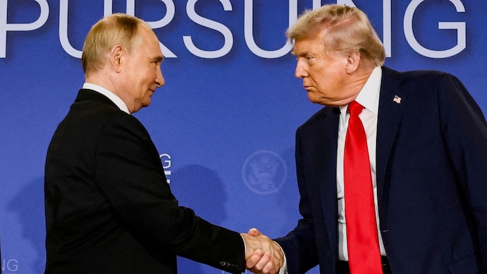 Russian President Vladimir Putin and his counterpart Donald Trump