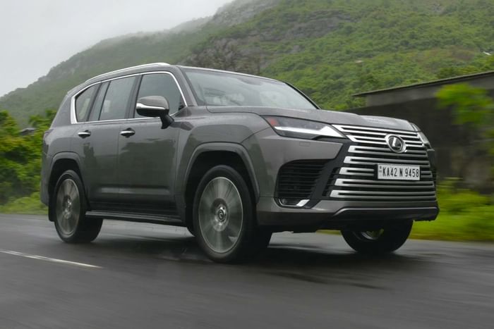 Lexus LX 500d