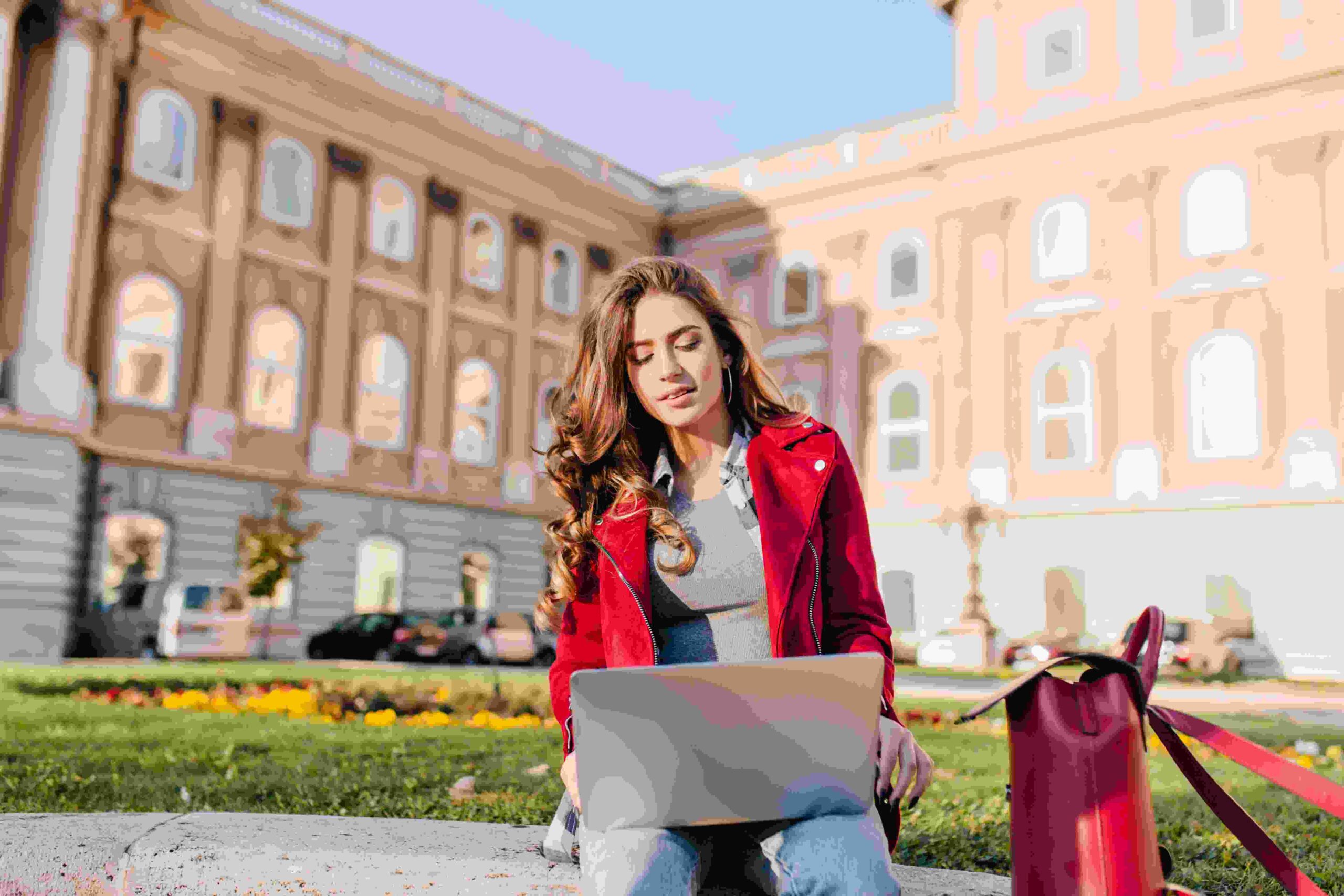 Is Canada becoming the top choice for Indian students after H-1B hike?
