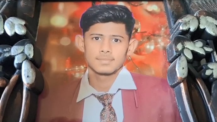 Faridabad youth suicide