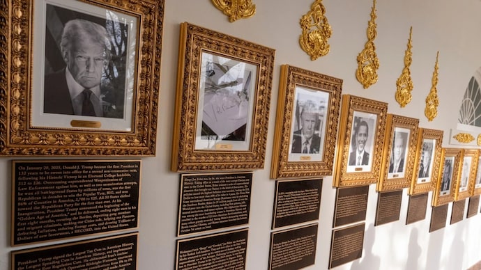 White House plaques