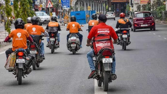 Swiggy, Zomato, and other gig delivery workers