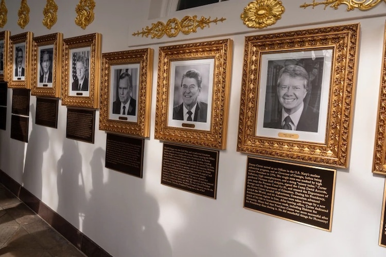 White House plaques
