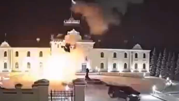 Attack on Vladimir Putin's residence caught on cam