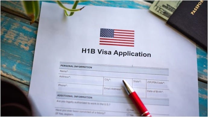 Indian IT companies in the US are reducing hiring H-1B visa holders and increasing recruitment on American citizens in response to the Trump administartion's anti-immigrant stance.