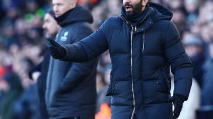 The Manchester United head coach, Ruben Amorim, reacts during the draw against Leeds.