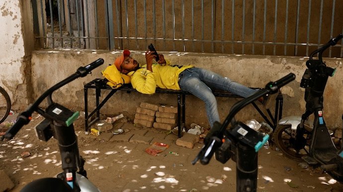 blinkit ten minute delivery branding drop deepinder goyal zomato swiggy instamart zepto government intervention will not change gig worker life groceries delivered