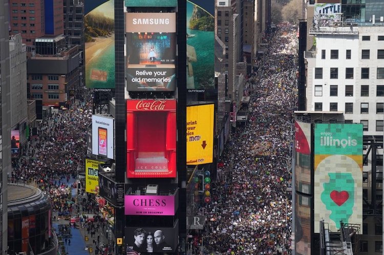 No Kings: Millions of Americans and Europeans demonstrate against Trump in the streets