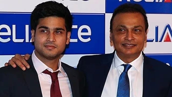 Jai Anmol Ambani questioned for six and a half hours in Rs 228 crore Reliance Home Finance bank fraud case.