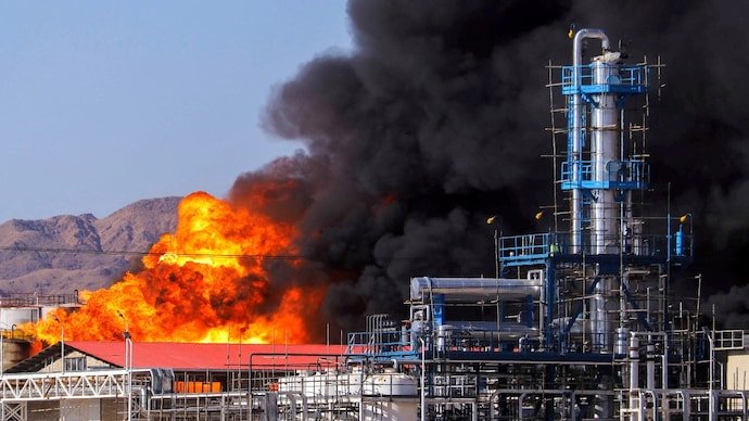 Alongside the Middle East, refineries have also been going up in flames in Russia and the US due to both ongoing wars and accidents.