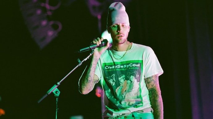 Justin Bieber draws massive crowds at Coachella, gig falls short of expectations