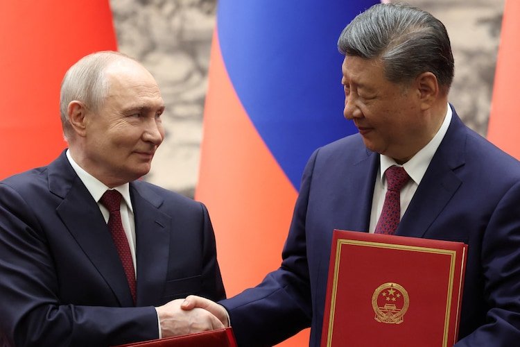 Vladimir Putin and Xi Jinping have renewed plans for a natural gas pipeline between Russia and China