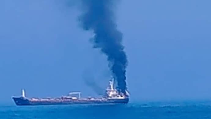 oman coast ship attacked