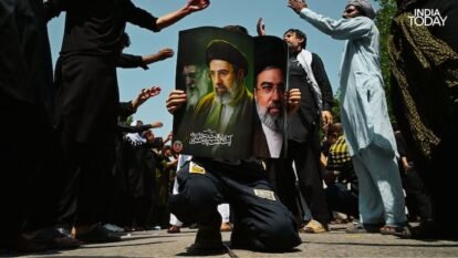 Ayatollah Mojtaba Khamenei has never appeared in public. His messages to the public during the Middle East confilct were disseminated through Iranian state media.