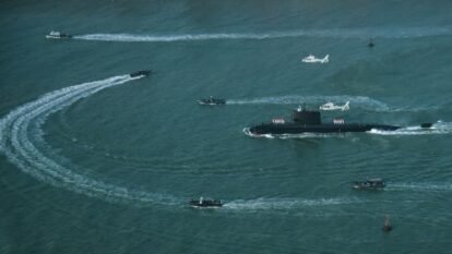 Pakistan's new China-built PNS Hangor submarine was welcomed by its Navy in Karachi. Pakistan's new China-built PNS Hangor submarine was welcomed by its Navy in Karachi.