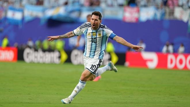 Lionel Messi Equals Miroslav Klose's FIFA World Cup Goals Record with Historic Hat-Trick Against Algeria
