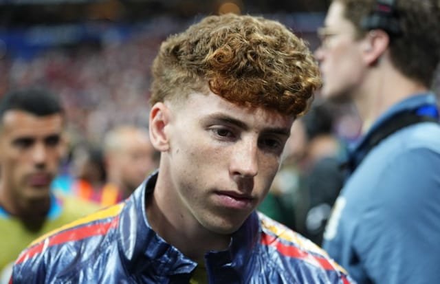 Liverpool Signing Victor Munoz Suffers FIFA World Cup Injury Setback as Spain Faces Growing Selection Concerns