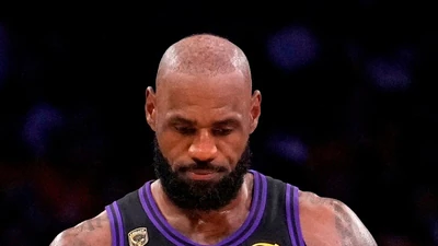 LeBron James Miami Heat Move Rumours: Giannis Antetokounmpo Partnership Could Shake Up NBA After Lakers Exit