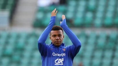 Kylian Mbappé Clash With Teammate Sparks France Dressing Room Concerns Ahead of World Cup 2026 Opener Kylian Mbappé Clash With Teammate Sparks France Dressing Room Concerns Ahead of World Cup 2026 Opener