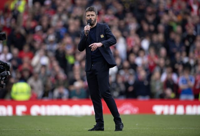 Manchester United Transfer News: Why Signing Robert Lewandowski Could Be a Game-Changing Move for the Red Devils