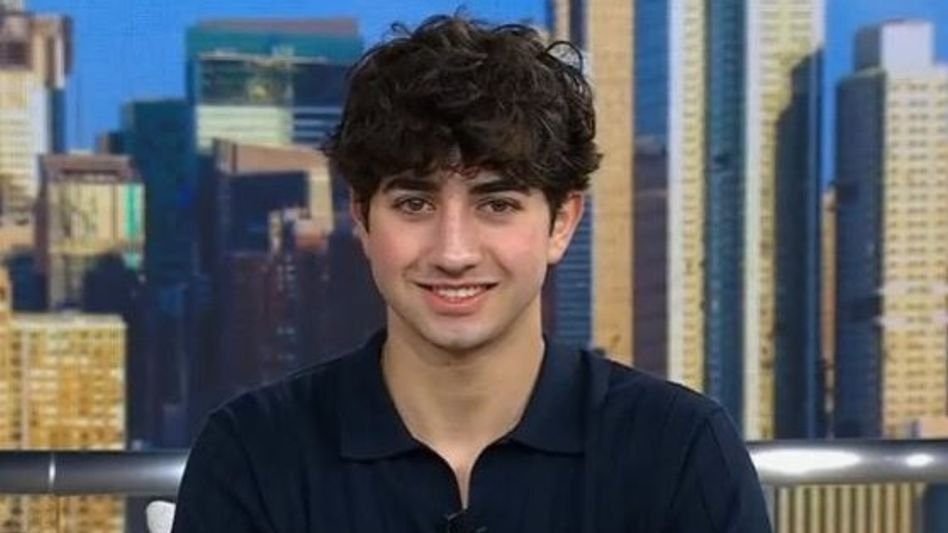 From a $100K Startup Exit to a $40M AI Success Story: How 19-Year-Old Zach Yadegari Is Redefining Entrepreneurship with Flow