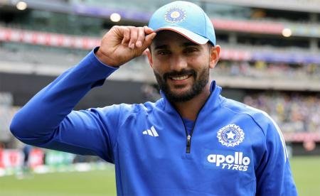 Nitish Kumar Reddy's Heartwarming Moment After India's Win Over Afghanistan Shows the Human Side of Cricket Stardom