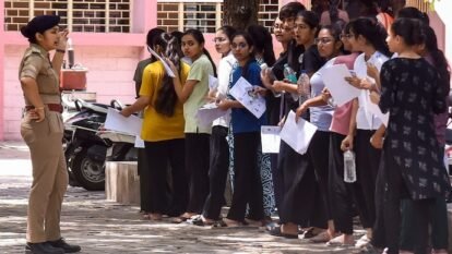 The traffic police said CCTV analysis and route verification showed that the NEET candidate reached the examination centre after the cut-off time. The traffic police said CCTV analysis and route verification showed that the NEET candidate reached the examination centre after the cut-off time.