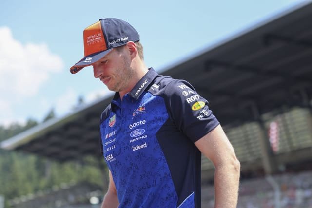 Max Verstappen McLaren Rumors Explained: Why the Red Bull Champion Refuses to Fuel Formula 1 Transfer Speculation