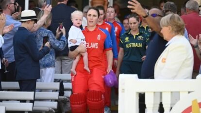Nat Sciver-Brunt and Baby Theo Create Historic Women's T20 World Cup Final Moment at Lord's Nat Sciver-Brunt and Baby Theo Create Historic Women's T20 World Cup Final Moment at Lord's