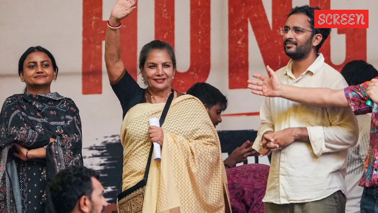 Shabana Azmi Supports CJP Protest: Veteran Actor Recalls Asthma Attack During Tear Gas, Urges Government to Listen to Students