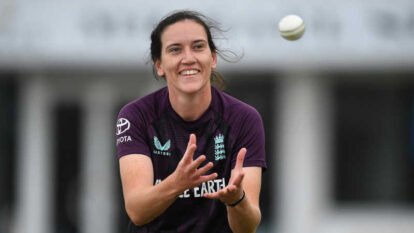 Em Arlott Joins Yorkshire: England Seamer’s Move Signals Growing Ambition in Women’s County Cricket Em Arlott Joins Yorkshire: England Seamer’s Move Signals Growing Ambition in Women’s County Cricket