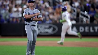 Shohei Ohtani Receives Thunderous Cheers at Citi Field as Dodgers Fans Overwhelm Mets Crowd