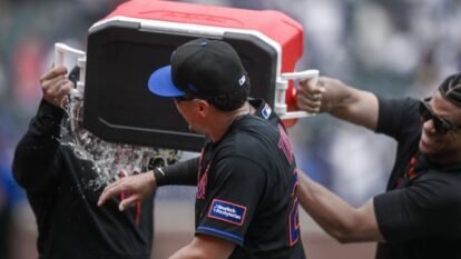 Juan Soto and Francisco Alvarez's Failed Gatorade Shower Goes Viral After Mets Beat Dodgers Juan Soto and Francisco Alvarez's Failed Gatorade Shower Goes Viral After Mets Beat Dodgers