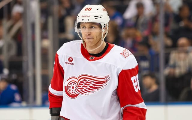 Patrick Kane Names Kyrie Irving as NBA Counterpart Ahead of Chicago Blackhawks Return