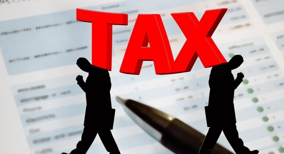 Visa Layoffs Spark Debate Over Tax on Severance Pay in India: Bengaluru CEO Questions Policy and Social Security Support