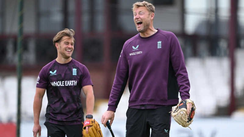 Rob Key Defends Andrew Flintoff, Calls England Lions Coach an 'Unsung Hero' Amid Big Bash Criticism