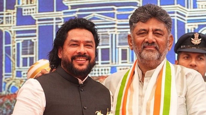 Minister B Nagendra with Chief Minister DK Shivakumar.