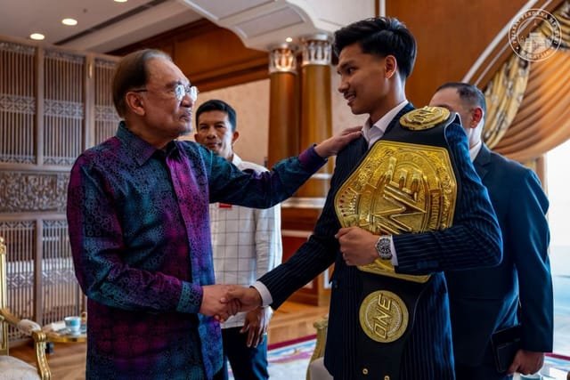 Aliff Sor Dechapan Receives Hero's Welcome from Malaysian PM After Historic ONE Championship Title Win