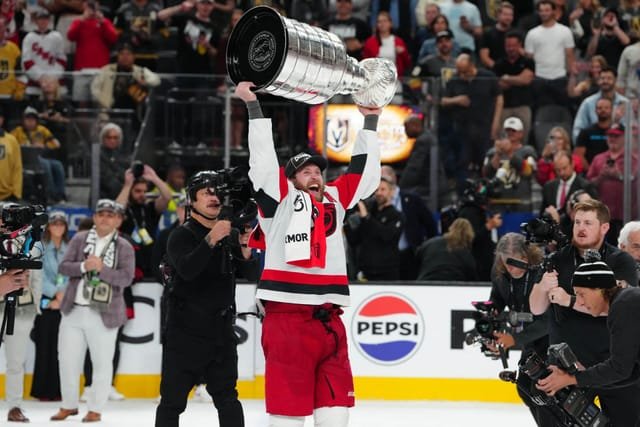 Taylor Hall Celebrates Stanley Cup Win After Finally Getting His Boating License