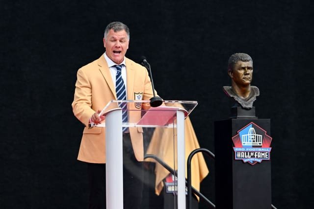 Adam Vinatieri Explains Viral Hall of Fame Speech and Jokes About Bill Belichick and Tom Brady
