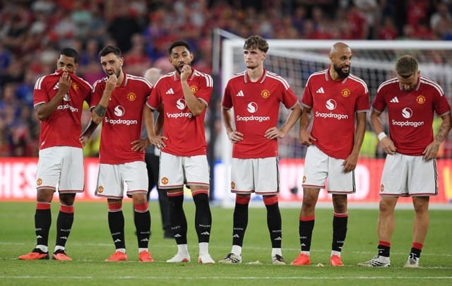 Youri Tielemans Explains Why He Told Bruno Fernandes to Shoot in Man Utd Pre-Season Game