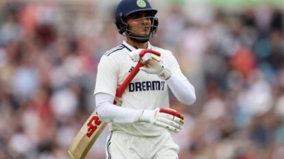 Shubman Gill Out for 16 After Mistiming Lofted Shot vs Sri Lanka in 1st Test Shubman Gill Out for 16 After Mistiming Lofted Shot vs Sri Lanka in 1st Test