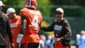 Deshaun Watson vs Shedeur Sanders: Browns QB Battle Intensifies