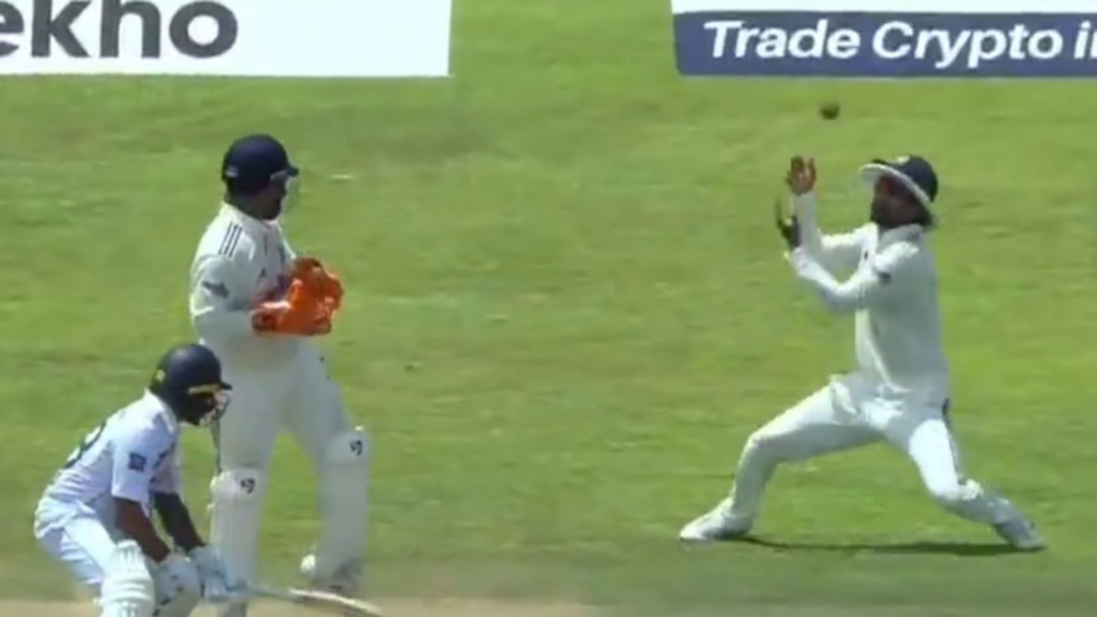 Niroshan Dickwella, Sonal Dinusha Frustrate India After KL Rahul’s Costly Drop in Galle Test