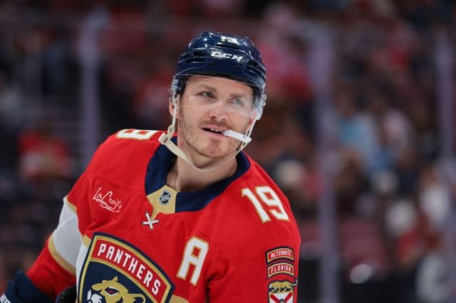 Darryl Sutter Explains Why Tkachuk and Gaudreau Left Flames