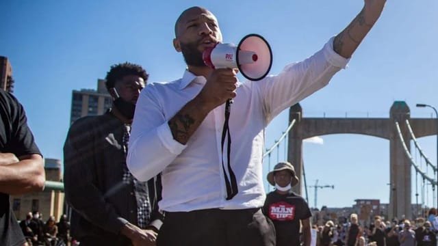 Royce White Explains Why He Hates Flying Despite NBA Travel History