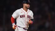 Willson Contreras Booed by Red Sox Fans After Taunting Gesture